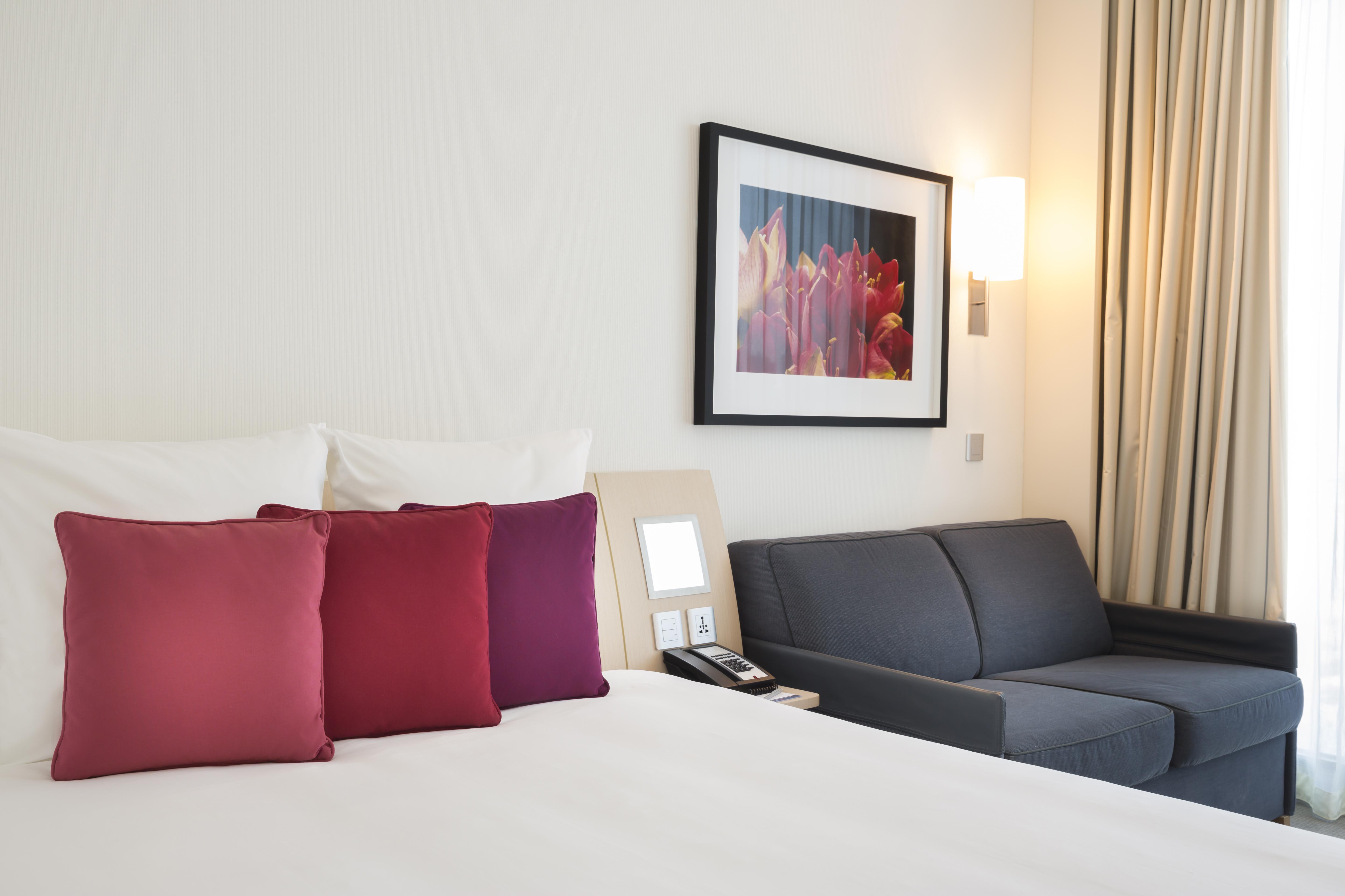 Novotel Abu Dhabi Al Bustan Exterior foto A room at the hotel